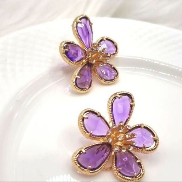 New 18k ANTHROPOLOGIE FLORAL TAPESTRY crystal glass flower earrings - Picture 9 of 11
